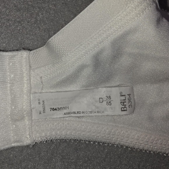 Bali Satin Underwire Bra 38D White Unlined Style 3364 Adjustable Straps - Picture 3 of 4